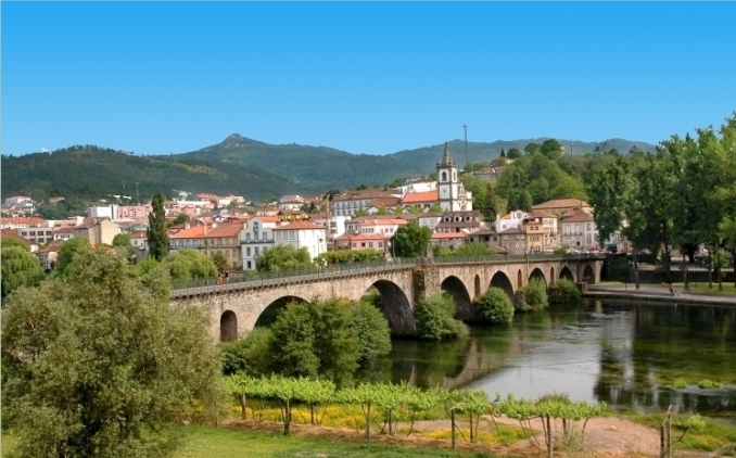 Vila de Ponte da Barca - Cantinho Redondo